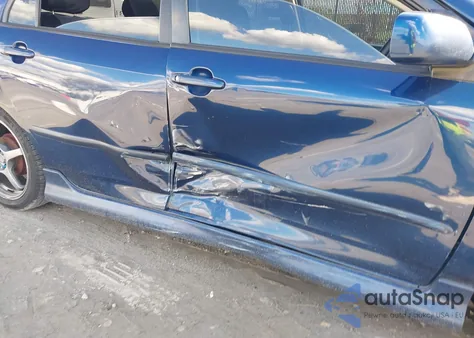 2004 Toyota Corolla S z USA, uszkodzony, nr VIN 2T1BR32E14C244938